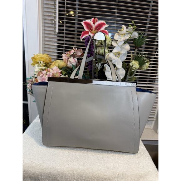 Alberta di Canio Leather GRAY Metal Accent TOTE BAG (BARTHRIFTY - Picture 3 of 9